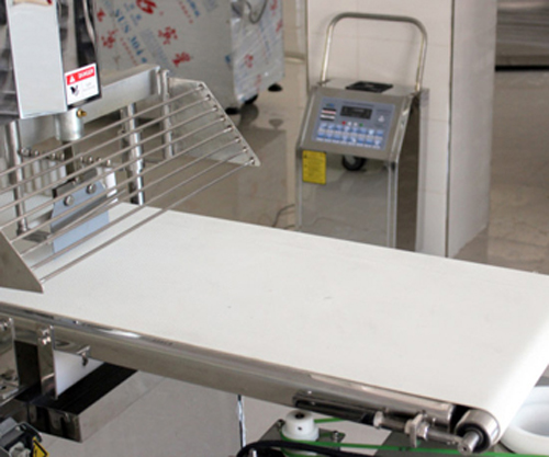 安定AORODO牌移动臭氧发生器